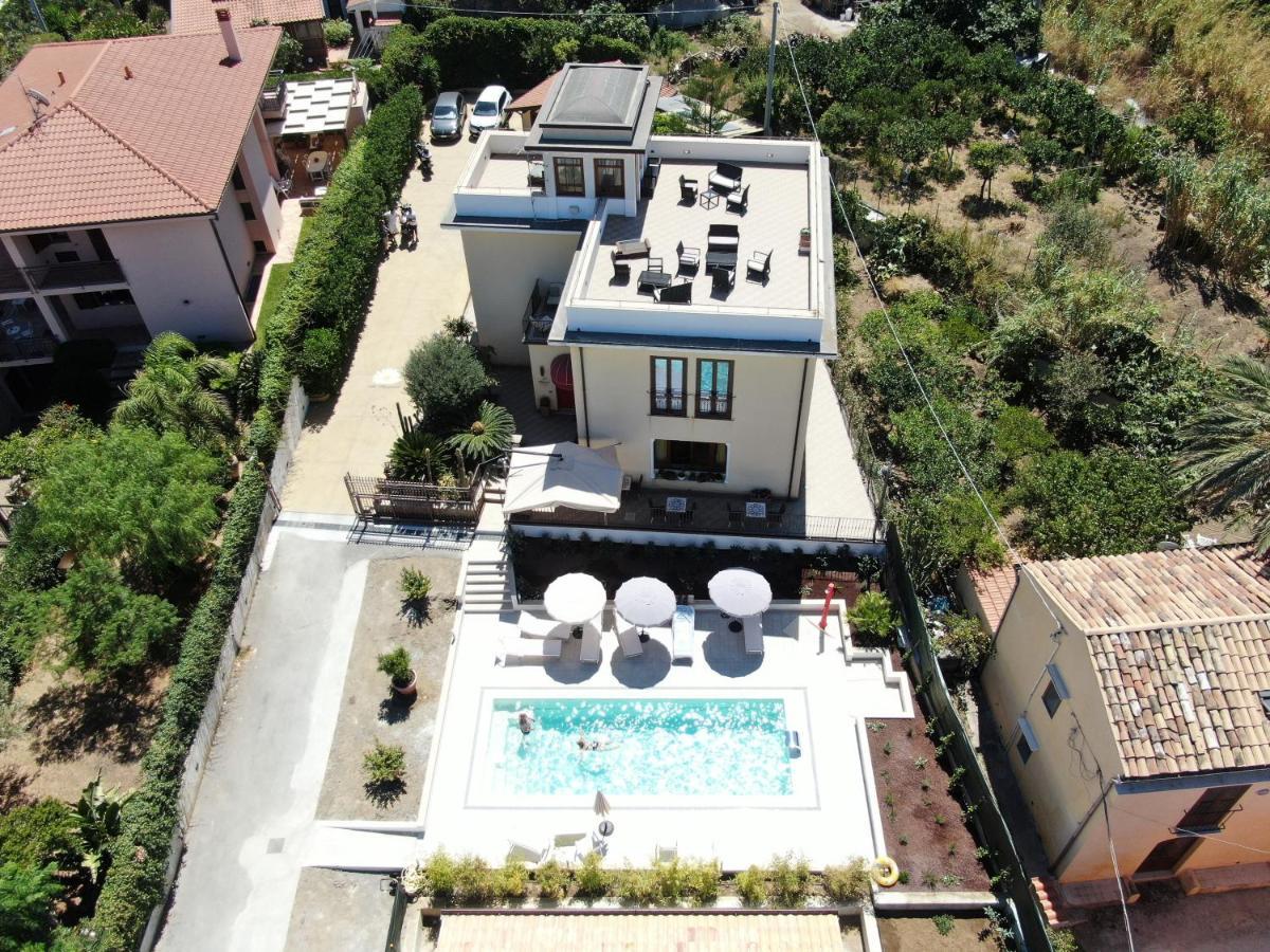 Margherita Oda ve Kahvaltı 3*